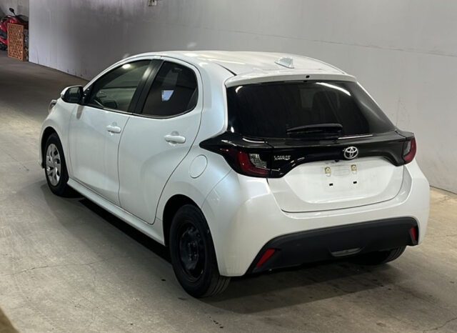 Toyota Yaris X 2022 full