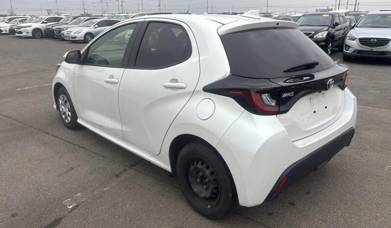 Toyota Yaris X 2022 full