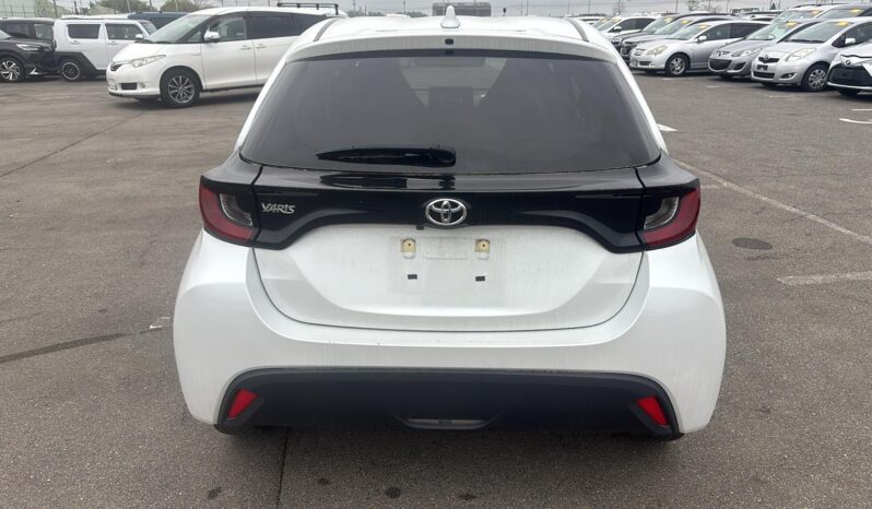 Toyota Yaris X 2022 full