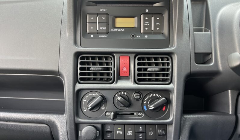 Suzuki Carry KX Custom 4wd Truck 2024 full