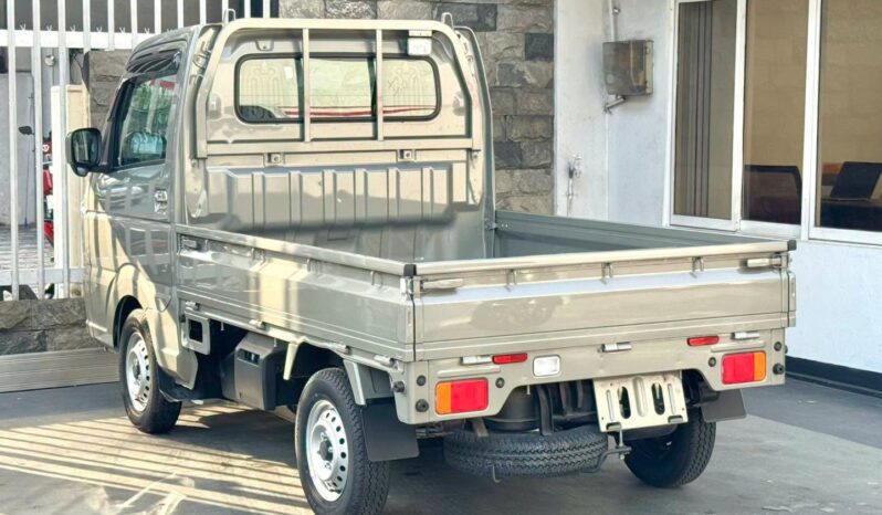 Suzuki Carry KX Custom 4wd Truck 2024 full