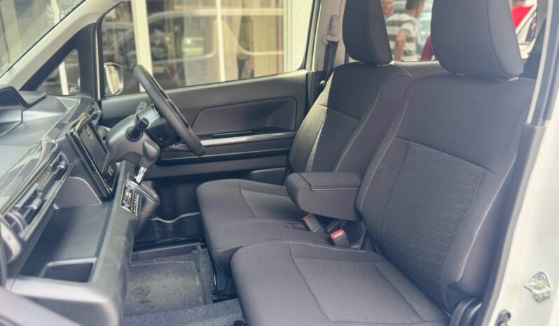 Suzuki Wagon R Custom ZX 2026 full